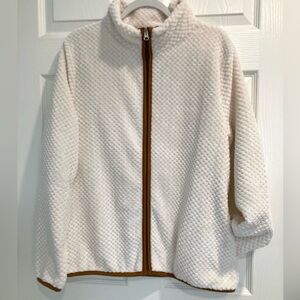 NEW Cracker Barrel LE MODA Ivory Cream Zip Up Fleece Camel Trim Large
